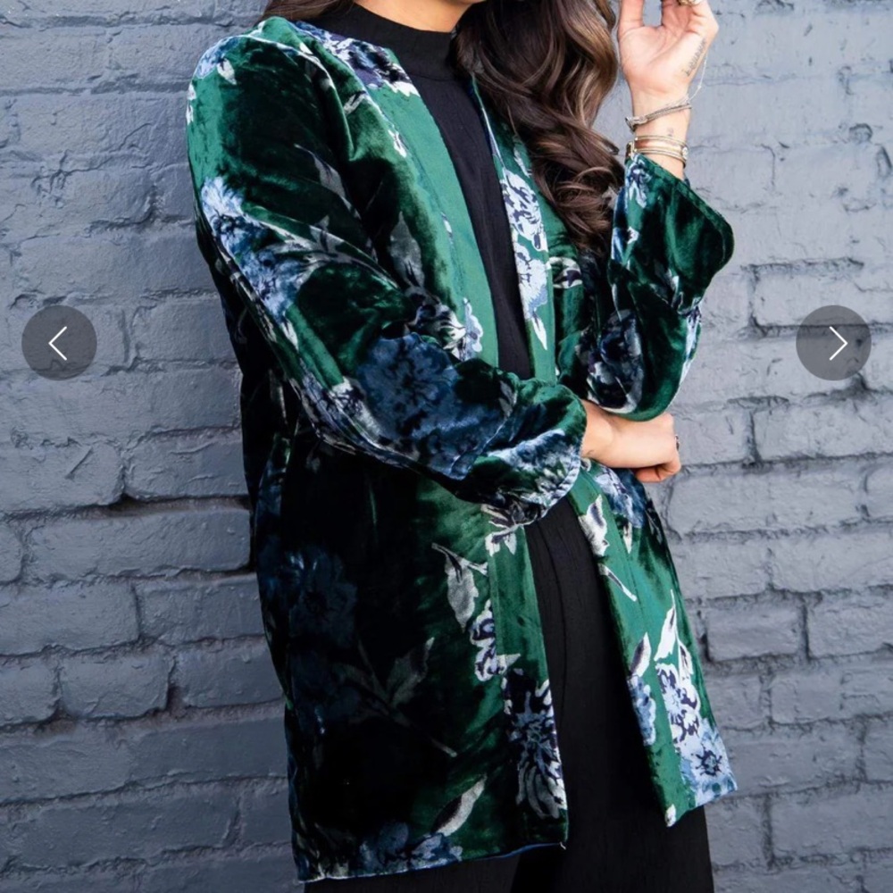 Anthropologie Eva Franco Velvet Bloom Car Coat Open Front Jacket Size M